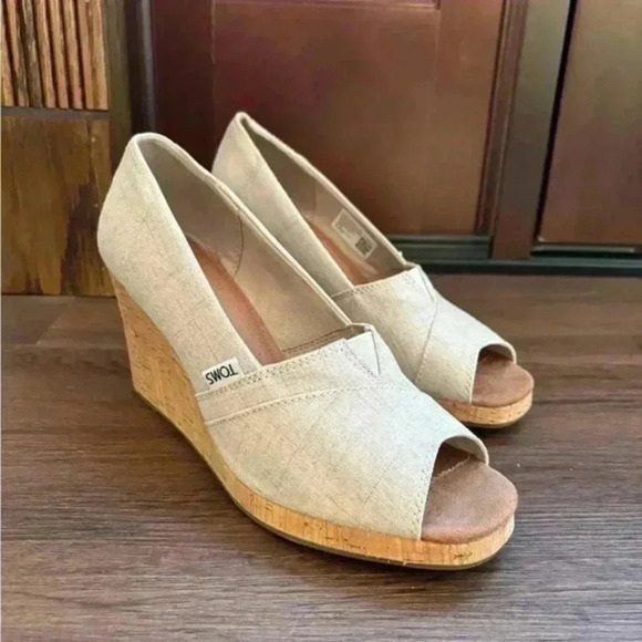 TOMS Classic Espadrille Wedge - Picture 1 of 4